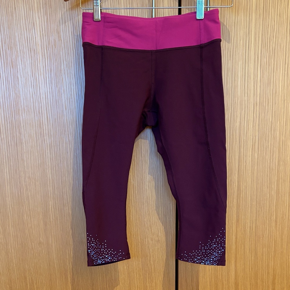 Lululemon' Pink and Purple Capri Leggings